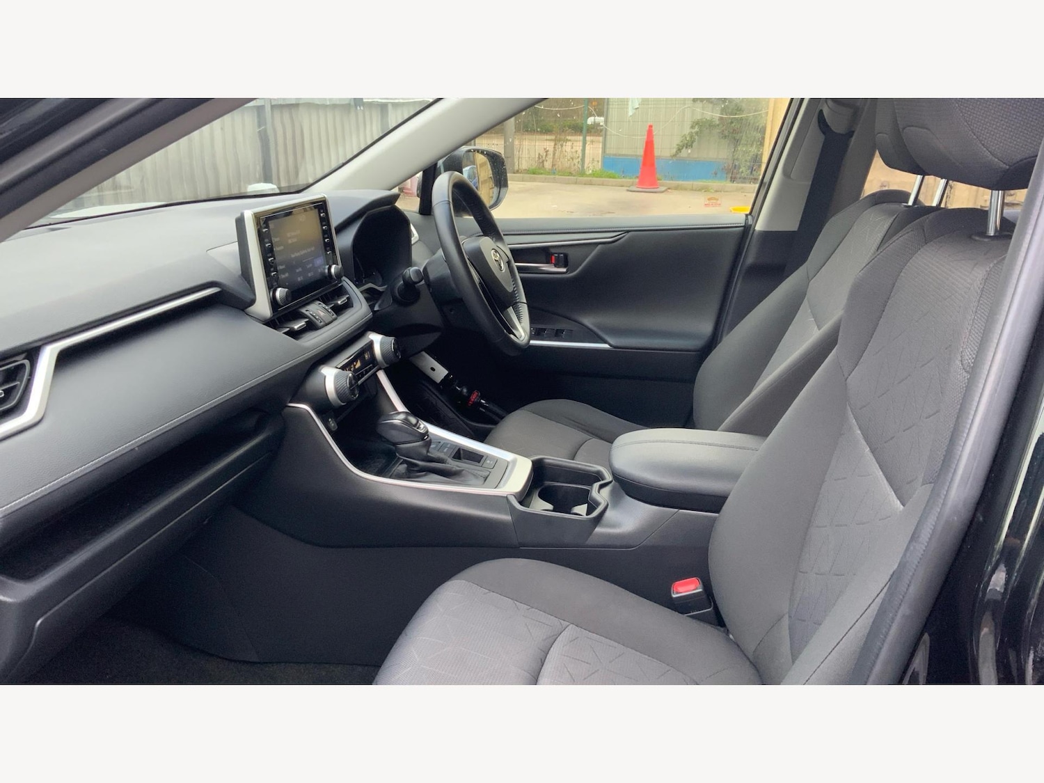 Used Toyota RAV4 2020 for sale - 77066513: Photo 12