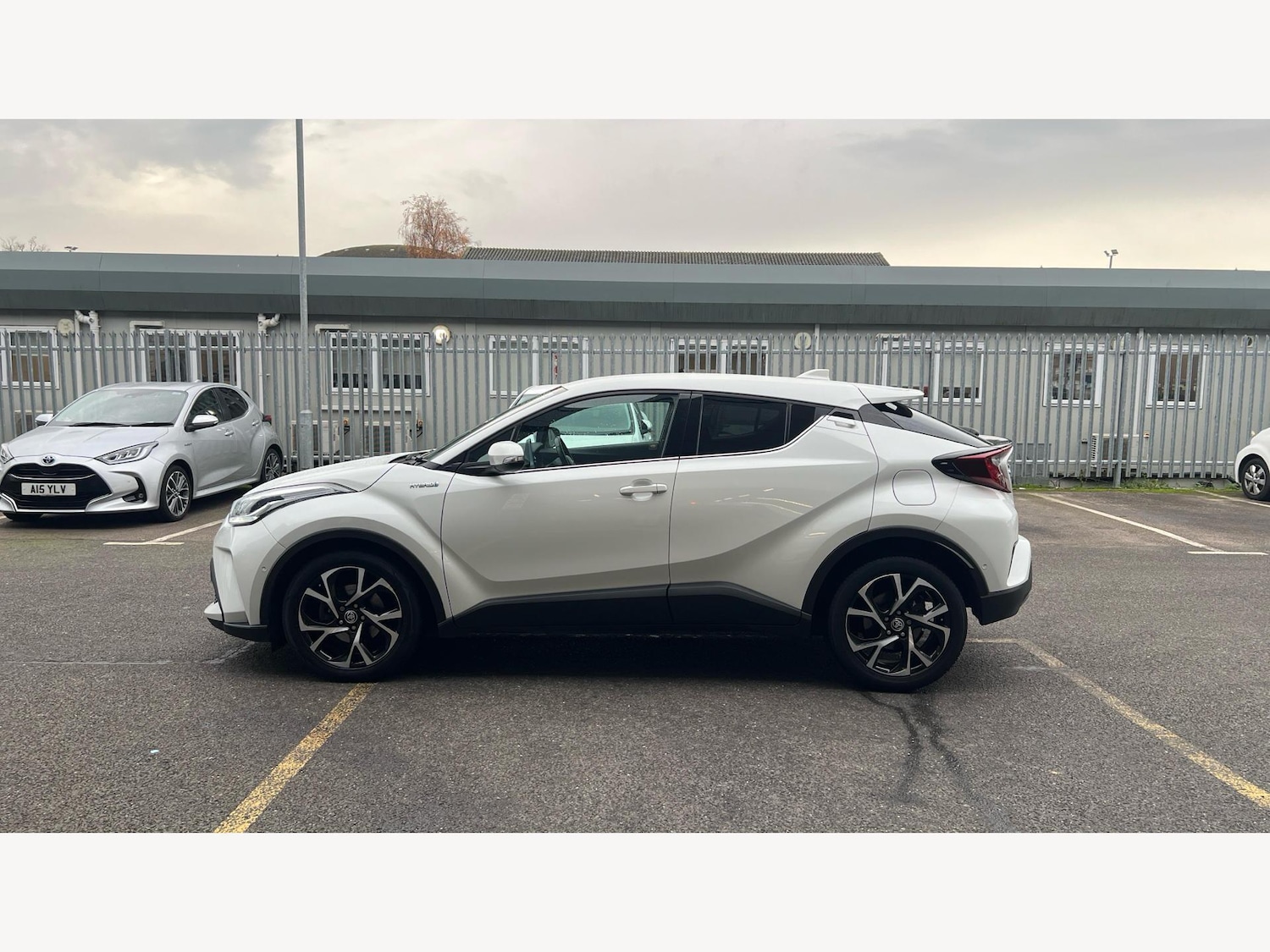 Used Toyota C-HR 2020 for sale - 77351535: Photo 19