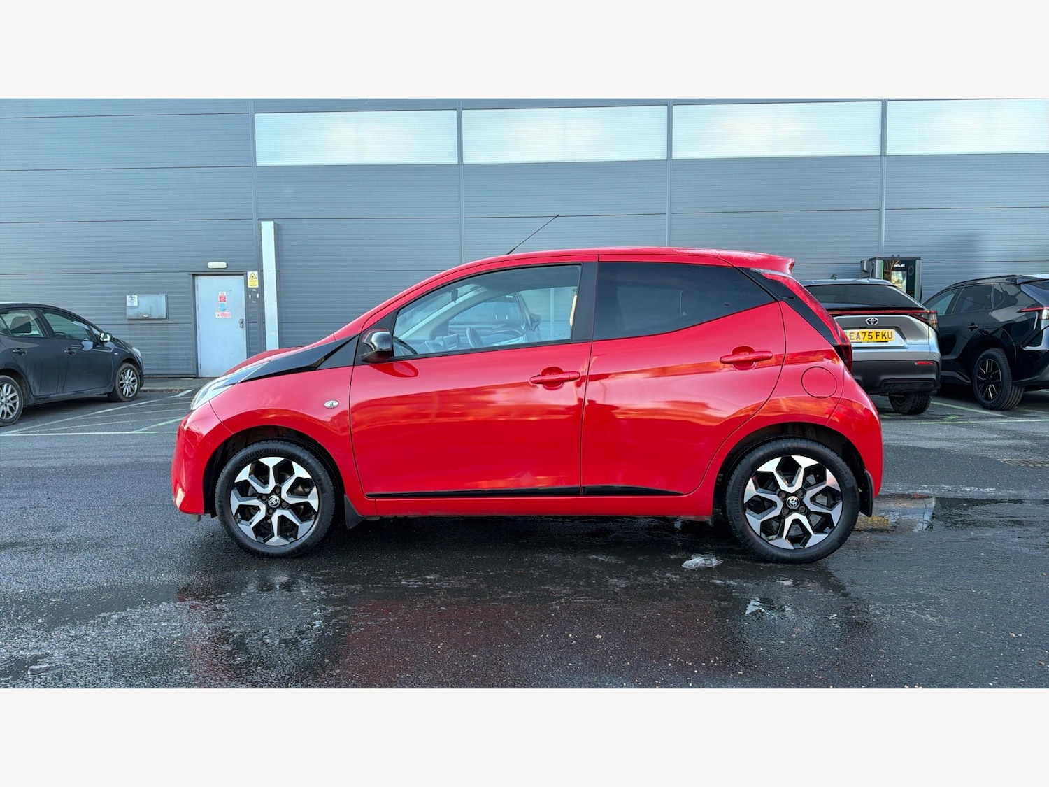 Used Toyota AYGO for sale - 77704788: Photo 19