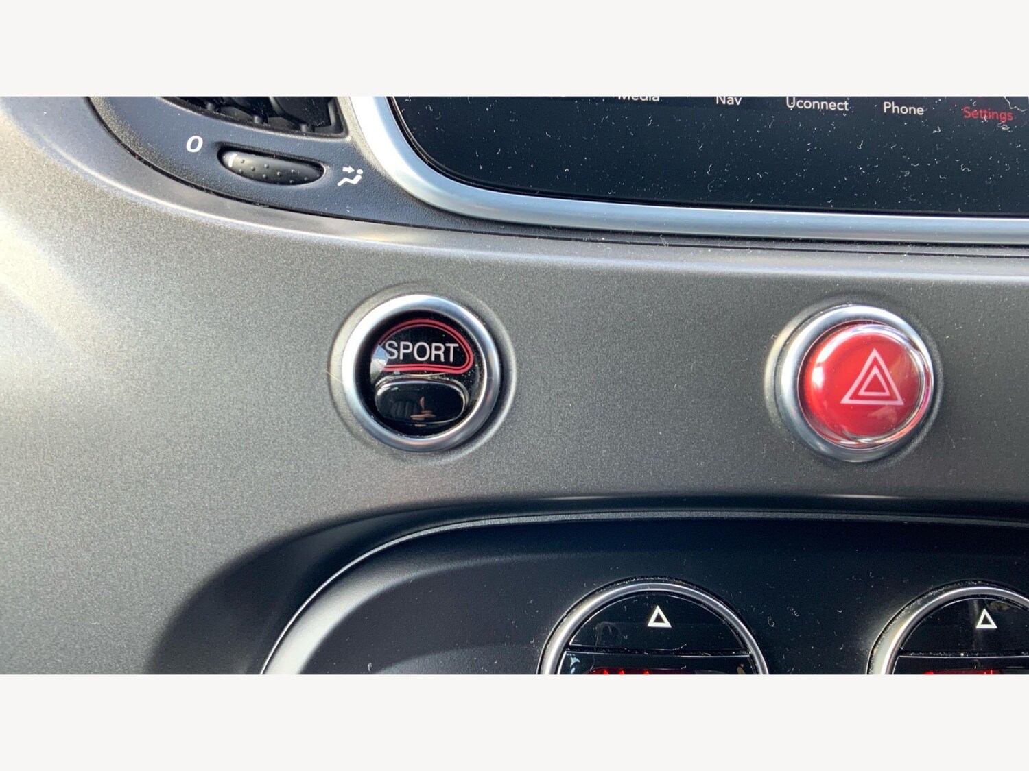 Used Abarth 595 2019 for sale - 78157096: Photo 24