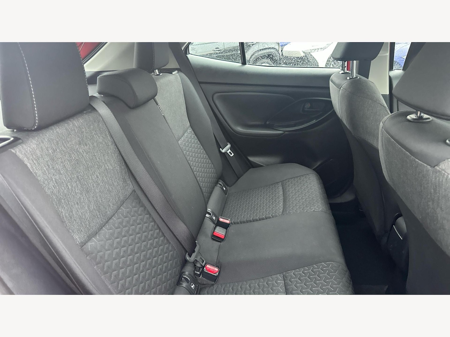 Used Toyota Yaris Cross 2024 for sale - 76899213: Photo 14