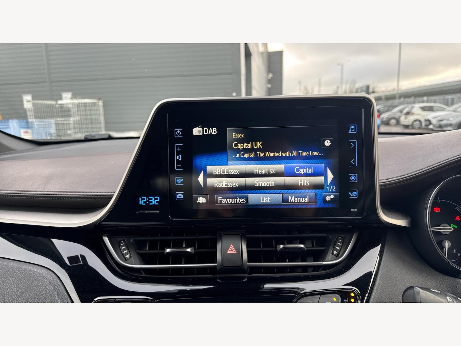 Used Toyota C-HR 2019 for sale - 77175167: Photo 9