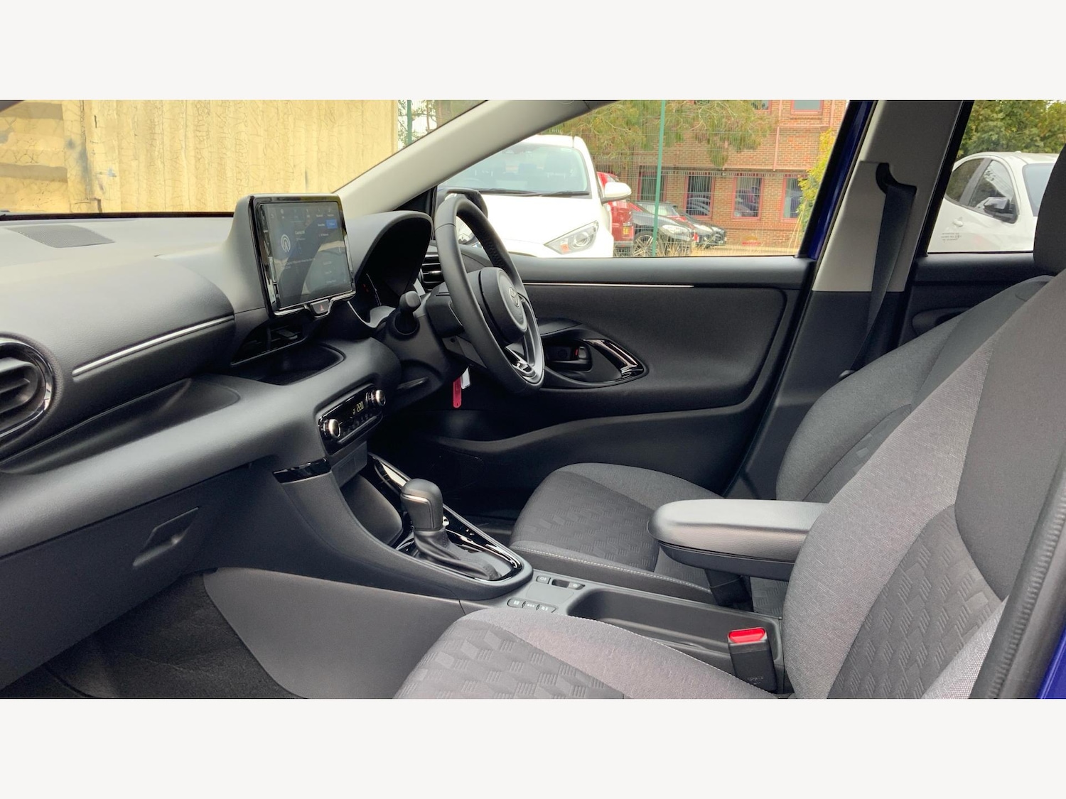 Used Toyota Yaris 2025 for sale - 76137894: Photo 12