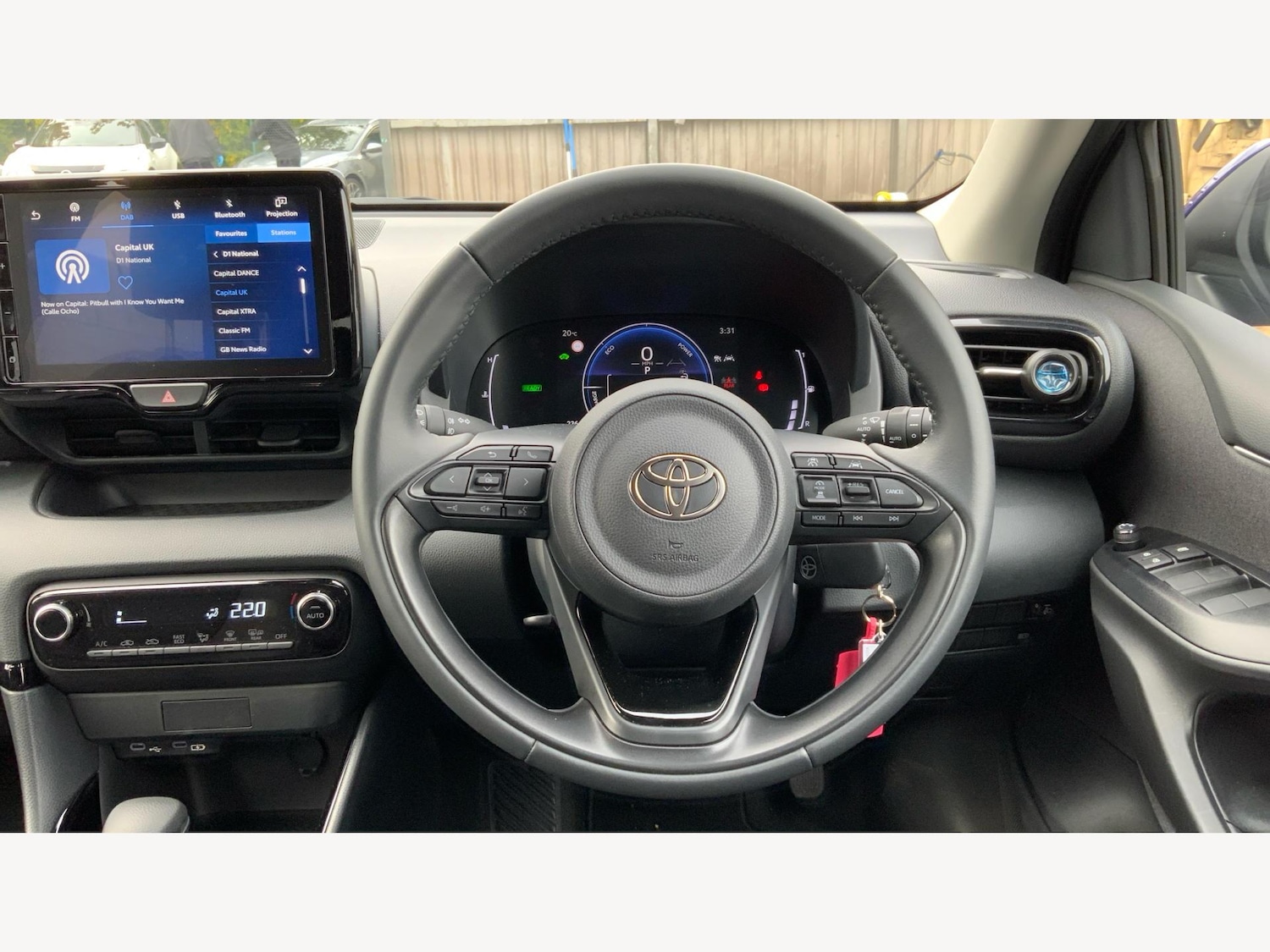 Used Toyota Yaris 2025 for sale - 76137894: Photo 8