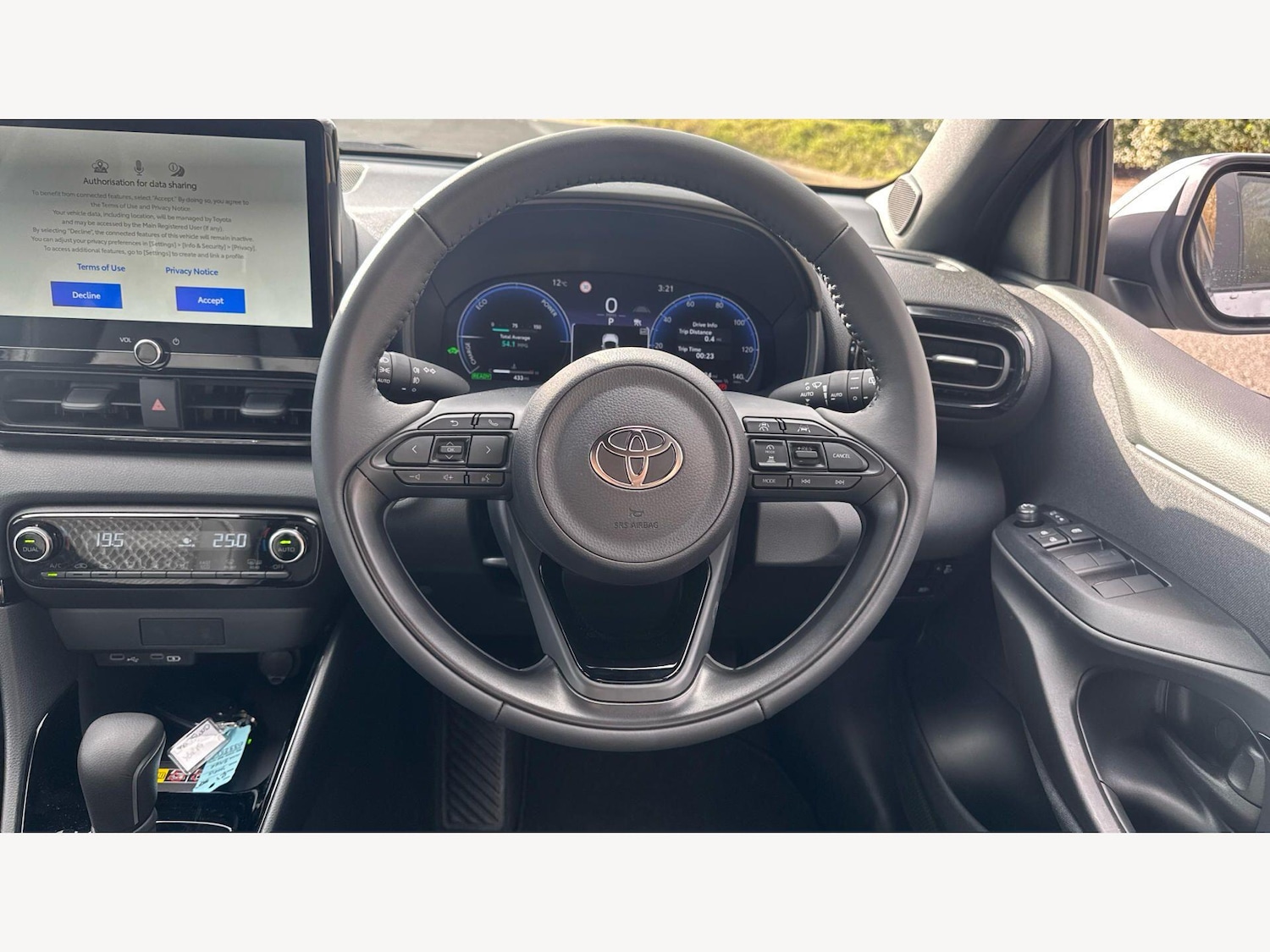 Used Toyota Yaris 2025 for sale - 77909032: Photo 8