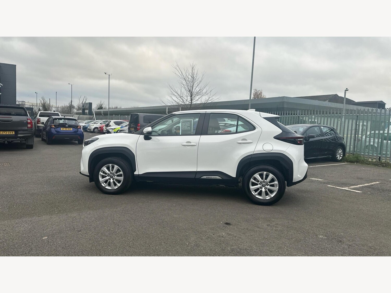 Used Toyota Yaris Cross 2022 for sale - 77060123: Photo 19