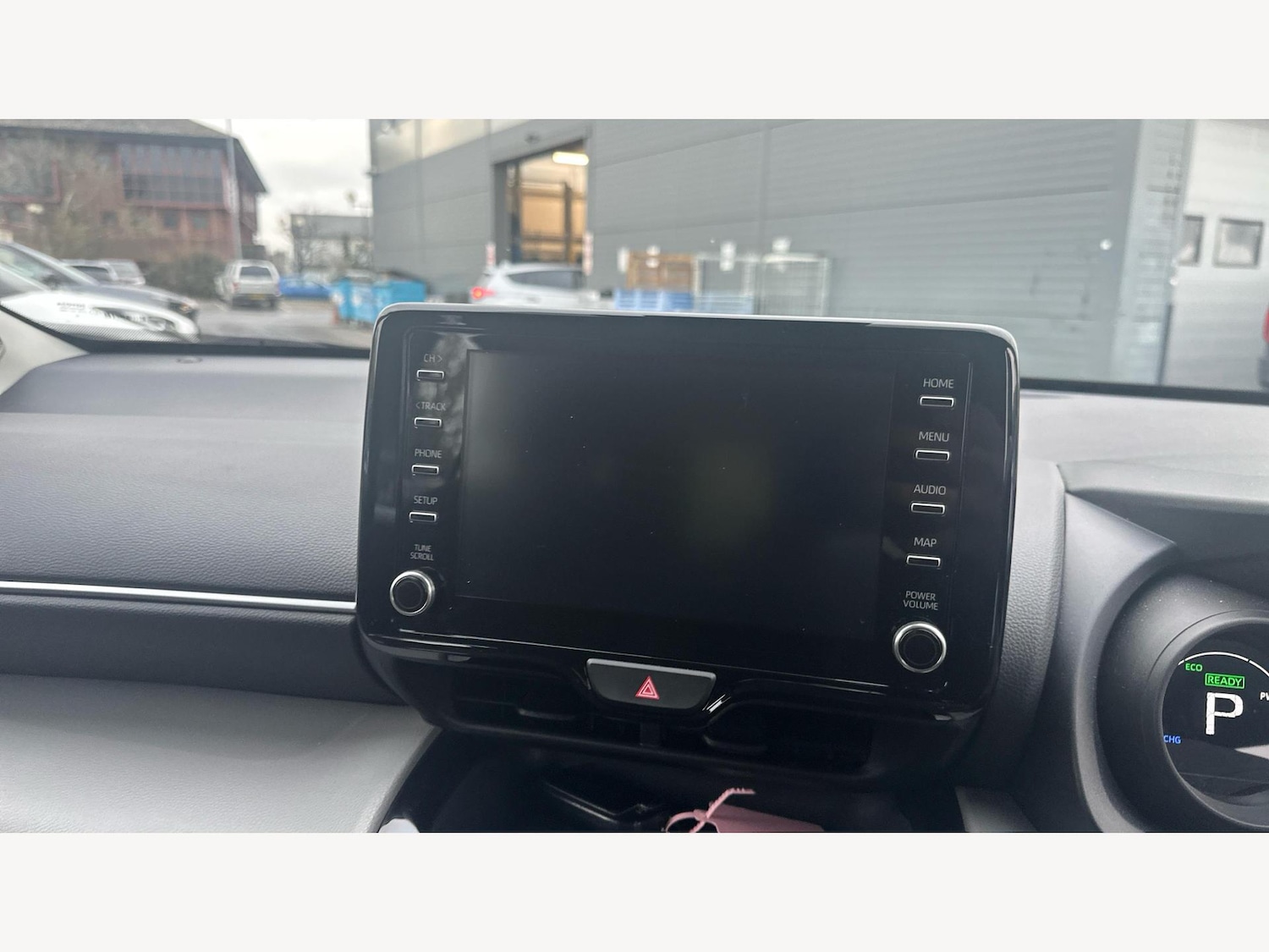 Used Toyota Yaris Cross 2022 for sale - 77060123: Photo 9