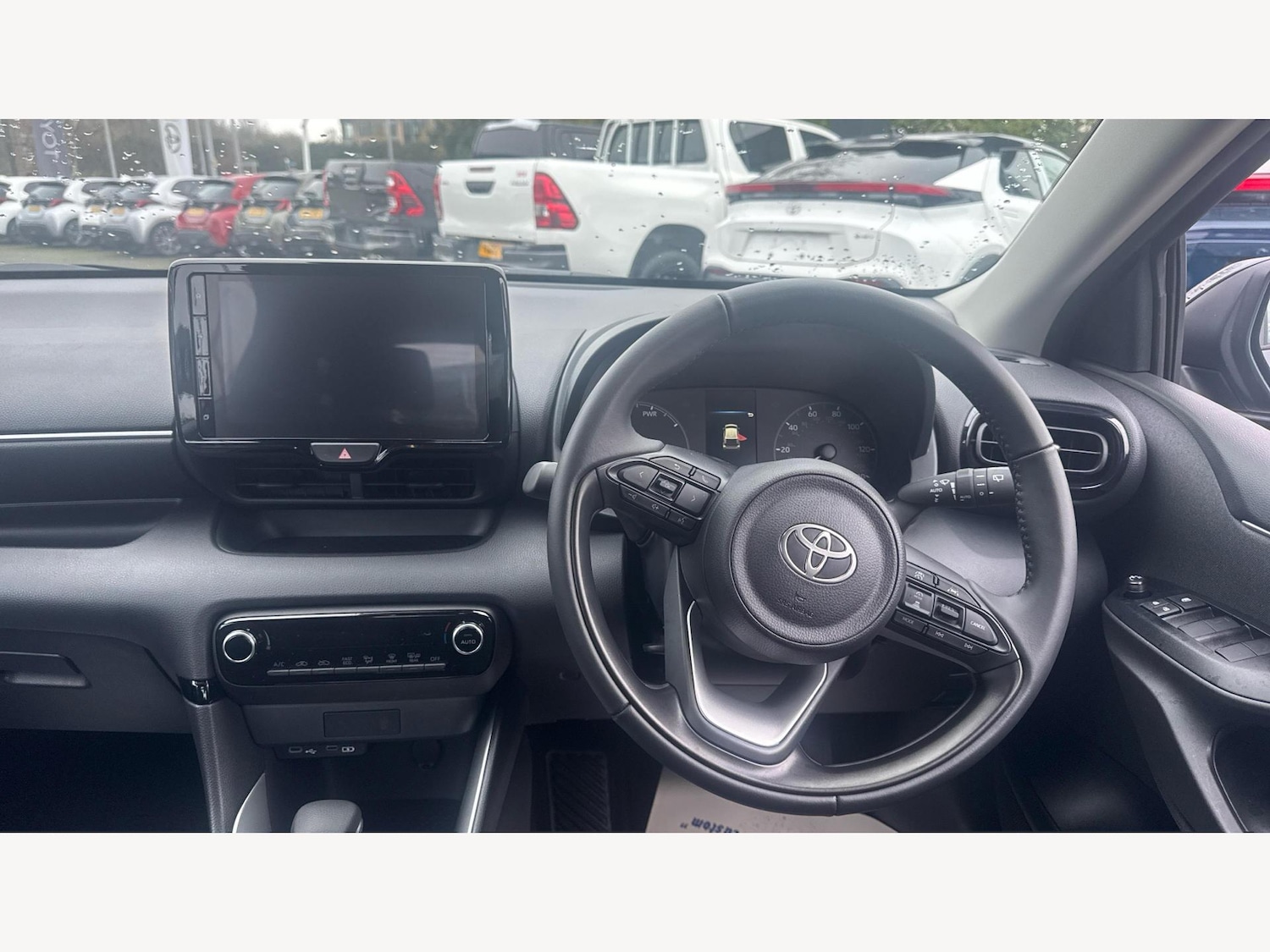 Used Toyota Yaris for sale - 77511057: Photo 8