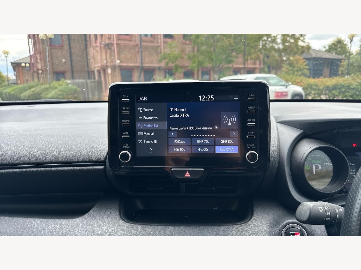 Used Toyota Yaris 2023 for sale - 76644645: Photo 9