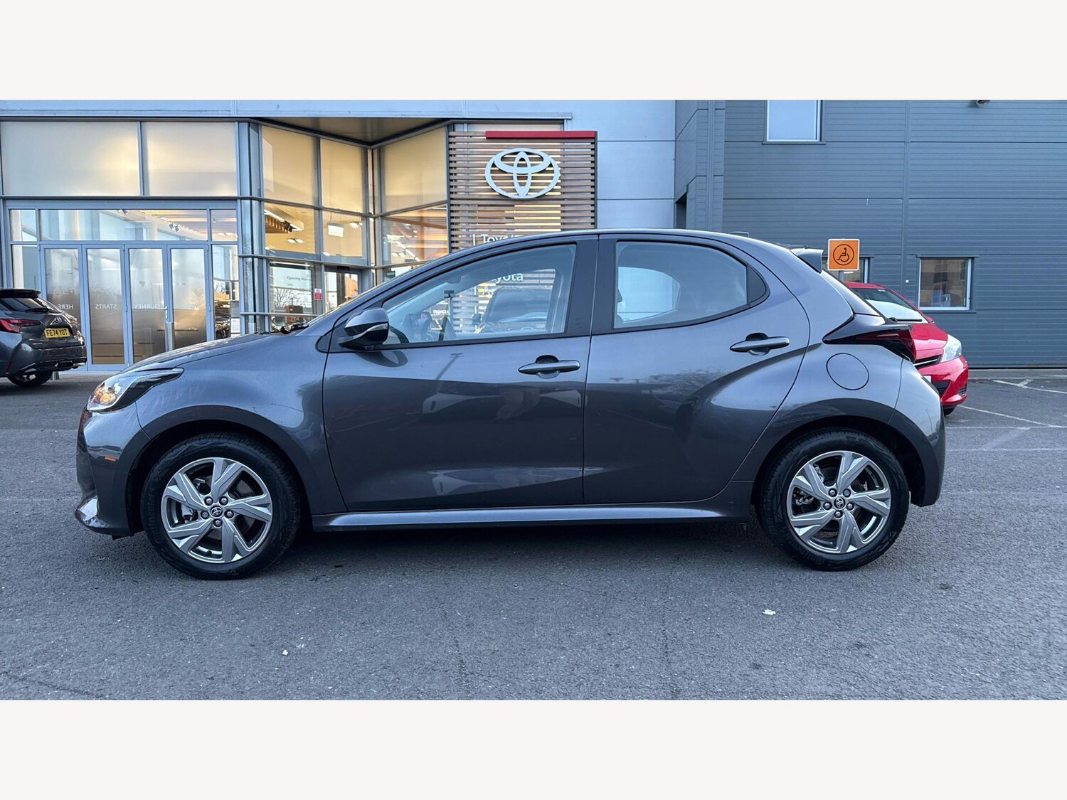 Used Toyota Yaris 2025 for sale - 78007309: Photo 19