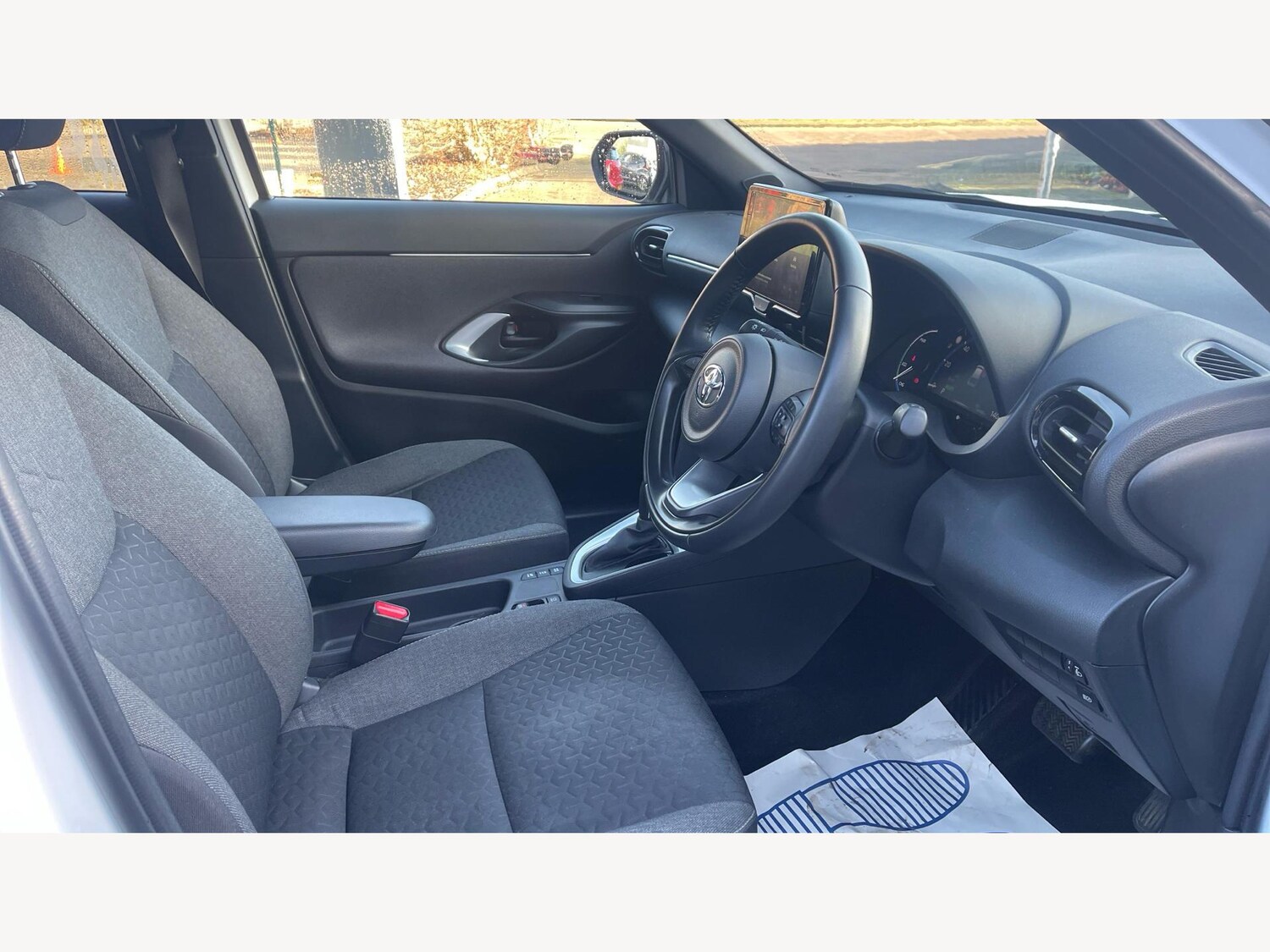 Used Toyota Yaris Cross for sale - 77574902: Photo 13