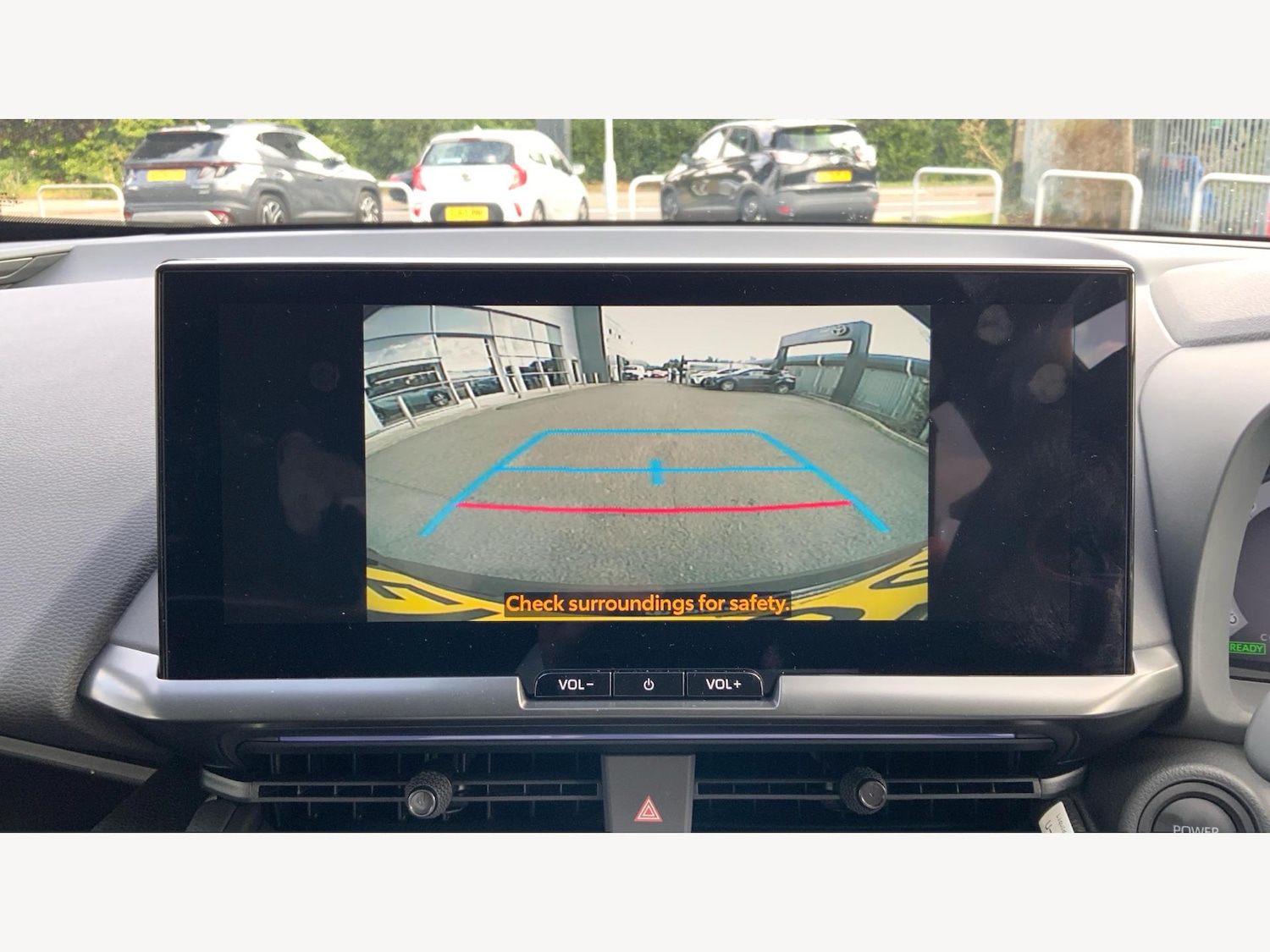 Used Toyota C-HR 2025 for sale - 76425665: Photo 25