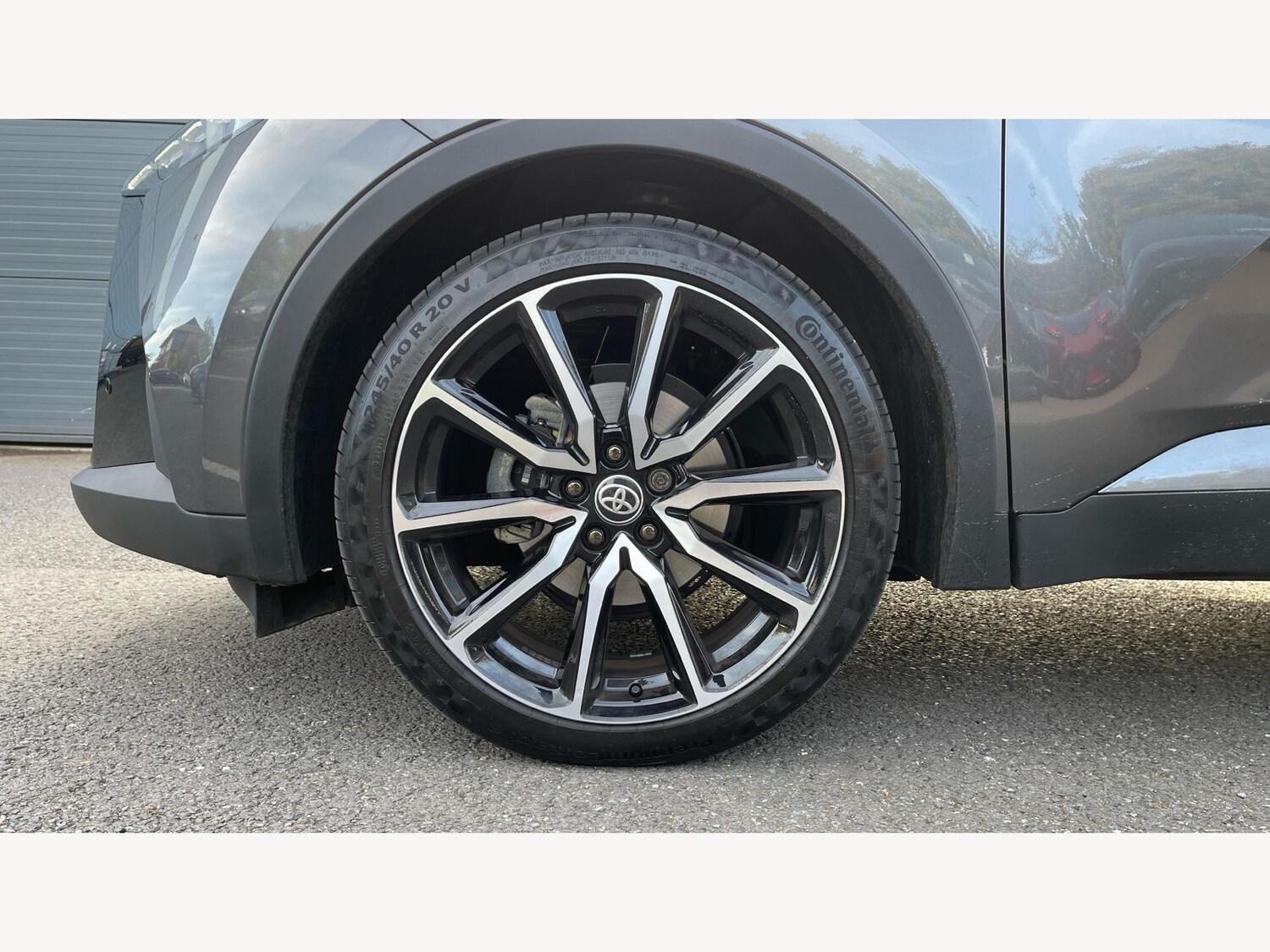 Used Toyota C-HR 2025 for sale - 75915043: Photo 20