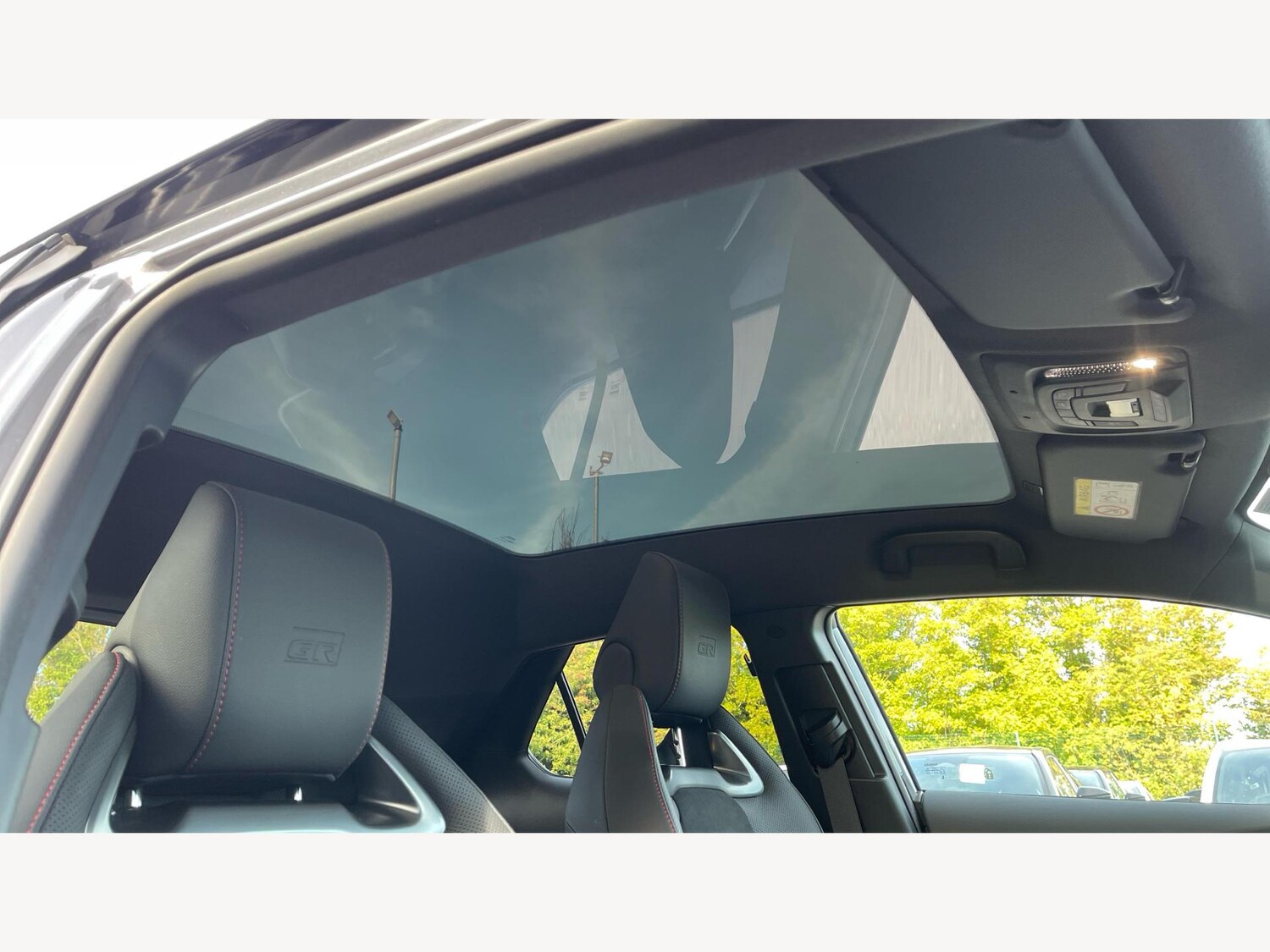 Used Toyota C-HR 2025 for sale - 75915043: Photo 22