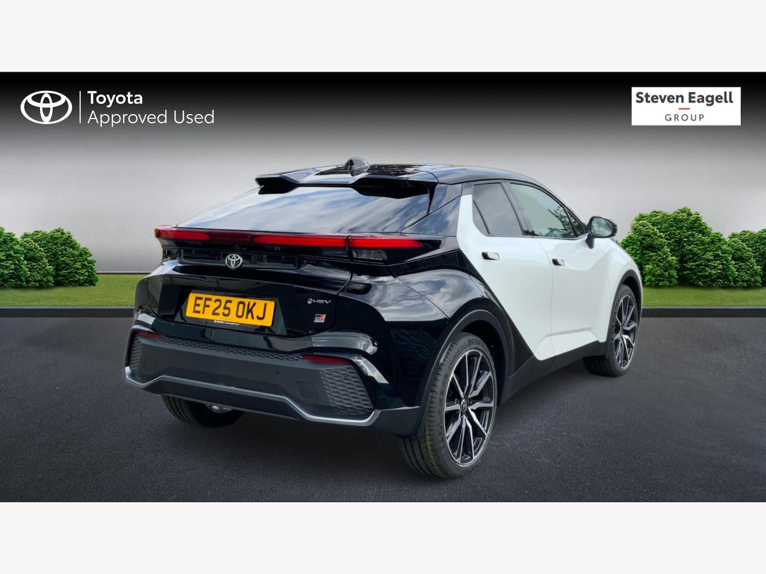 Used Toyota C-HR 2025 for sale - 77646078: Photo 2