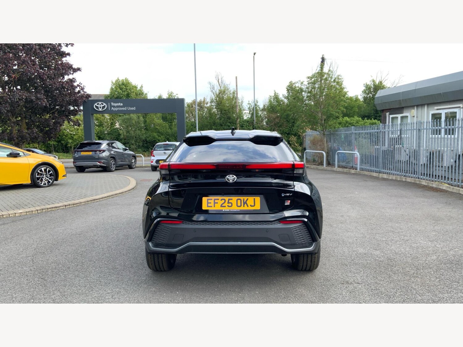 Used Toyota C-HR 2025 for sale - 77646078: Photo 21