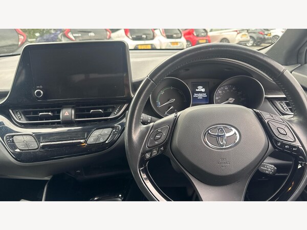 Used Toyota C-HR 2022 for sale - 76099261: Photo 10