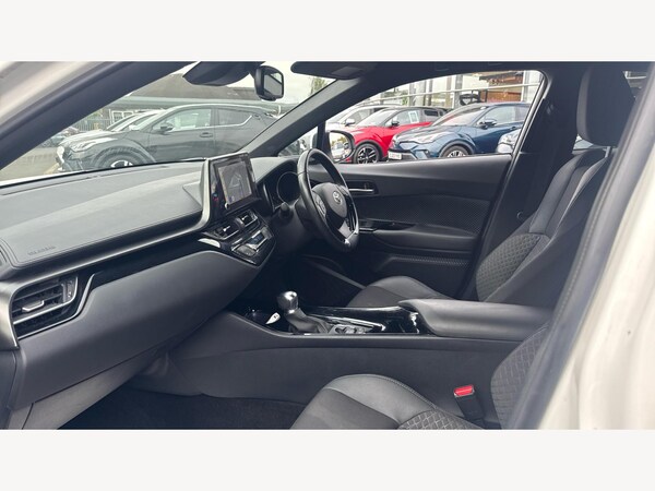 Used Toyota C-HR 2022 for sale - 76099261: Photo 12