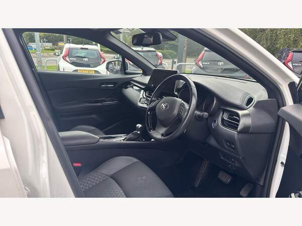 Used Toyota C-HR 2022 for sale - 76099261: Photo 13