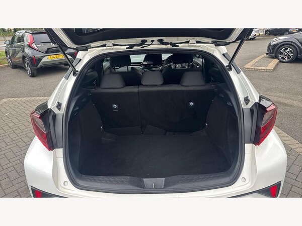 Used Toyota C-HR 2022 for sale - 76099261: Photo 16