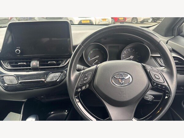 Used Toyota C-HR 2022 for sale - 76099261: Photo 8