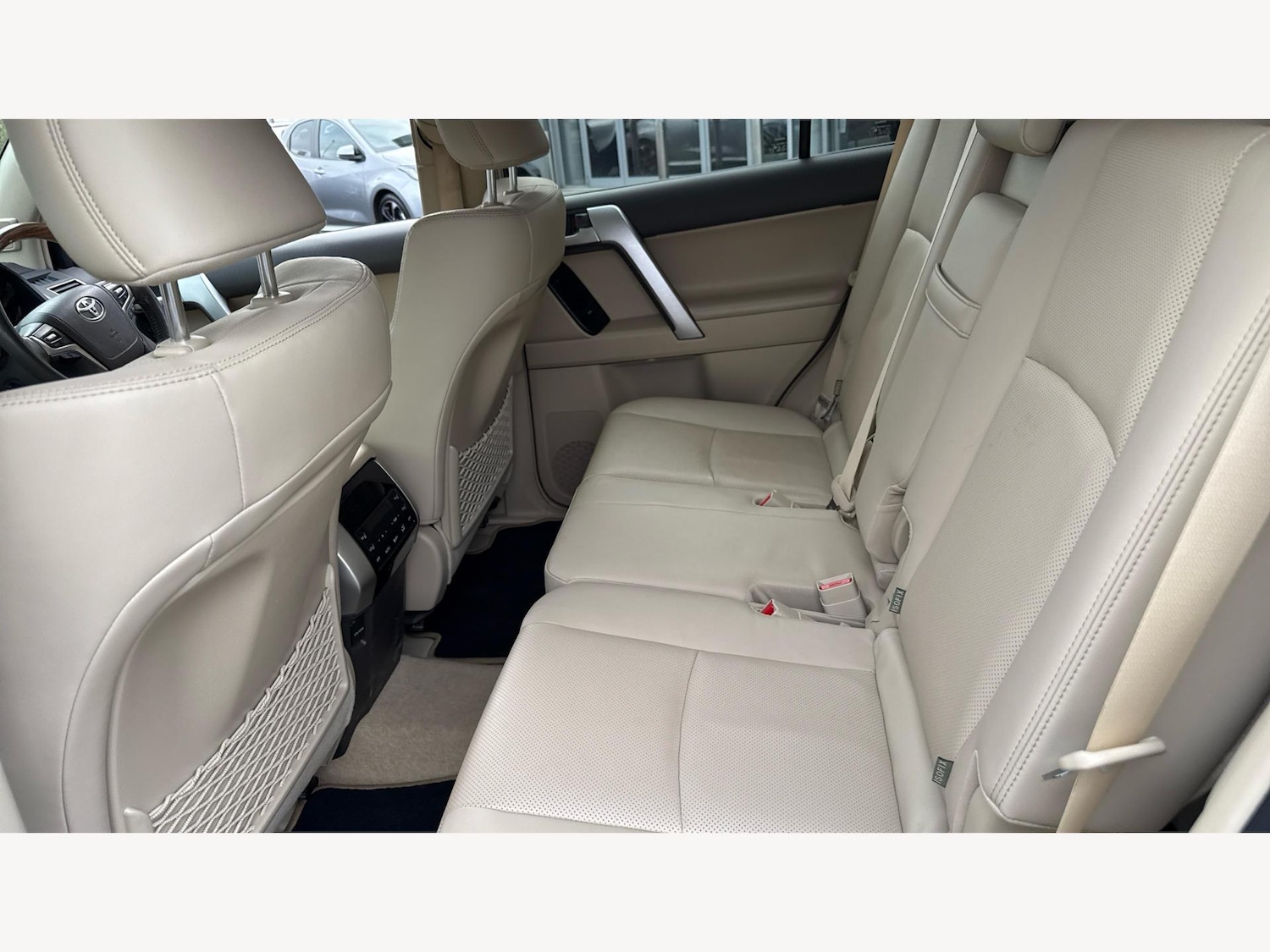 Used Toyota Land Cruiser 2021 for sale - 76898569: Photo 15