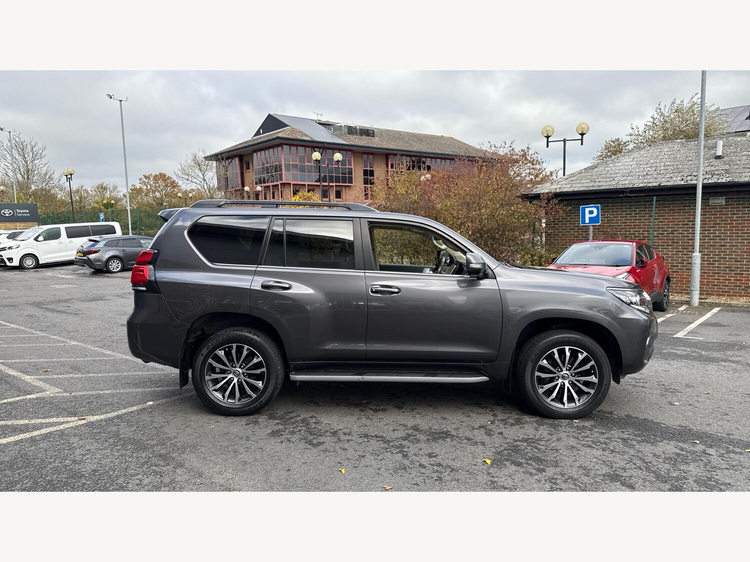 Used Toyota Land Cruiser 2021 for sale - 76898569: Photo 18