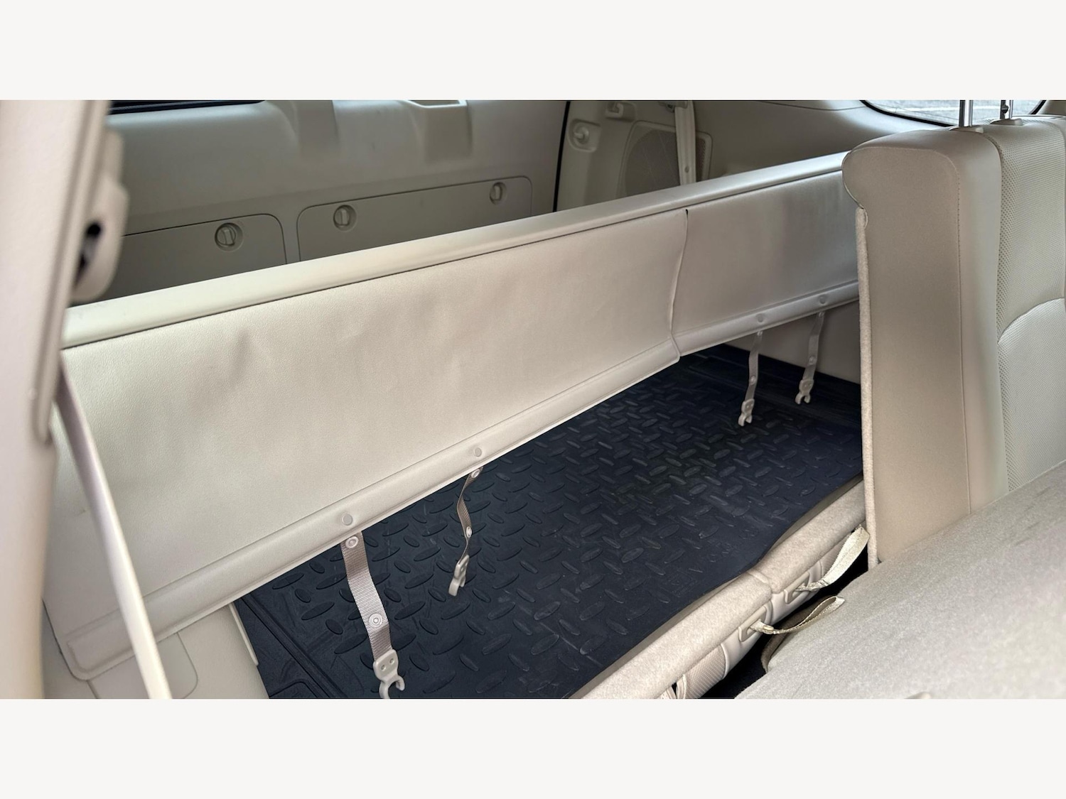 Used Toyota Land Cruiser 2021 for sale - 76898569: Photo 22