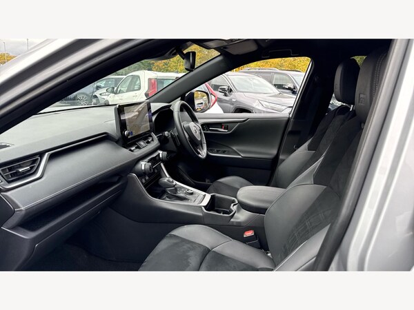 Used Toyota RAV4 2024 for sale - 76260112: Photo 12