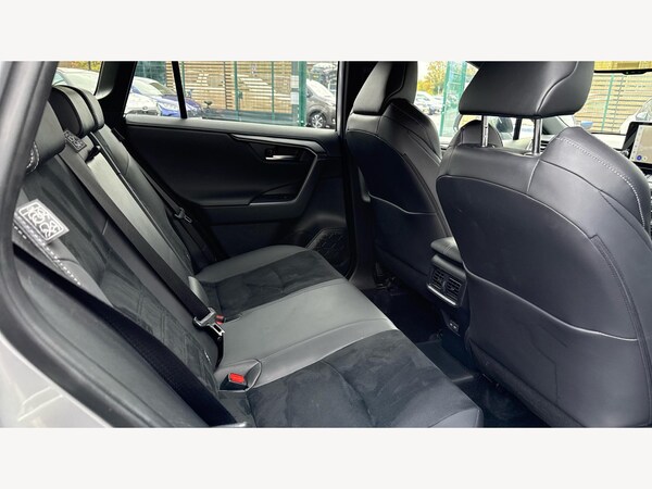 Used Toyota RAV4 2024 for sale - 76260112: Photo 14