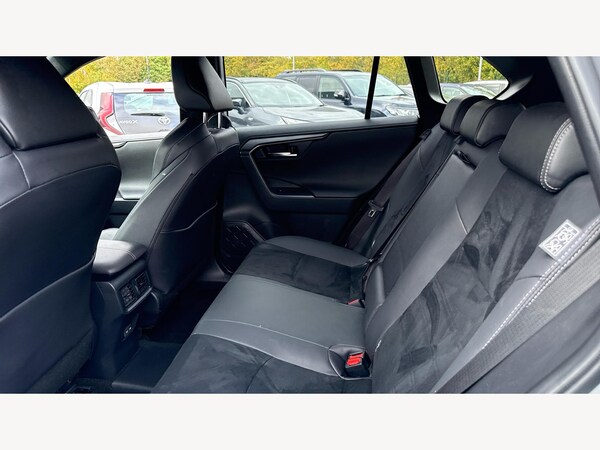 Used Toyota RAV4 2024 for sale - 76260112: Photo 15