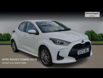 2022 (72) - 1.5 VVT-h Icon Hatchback 5dr Petrol Hybrid E-CVT Euro 6 (s/s) (116 ps)