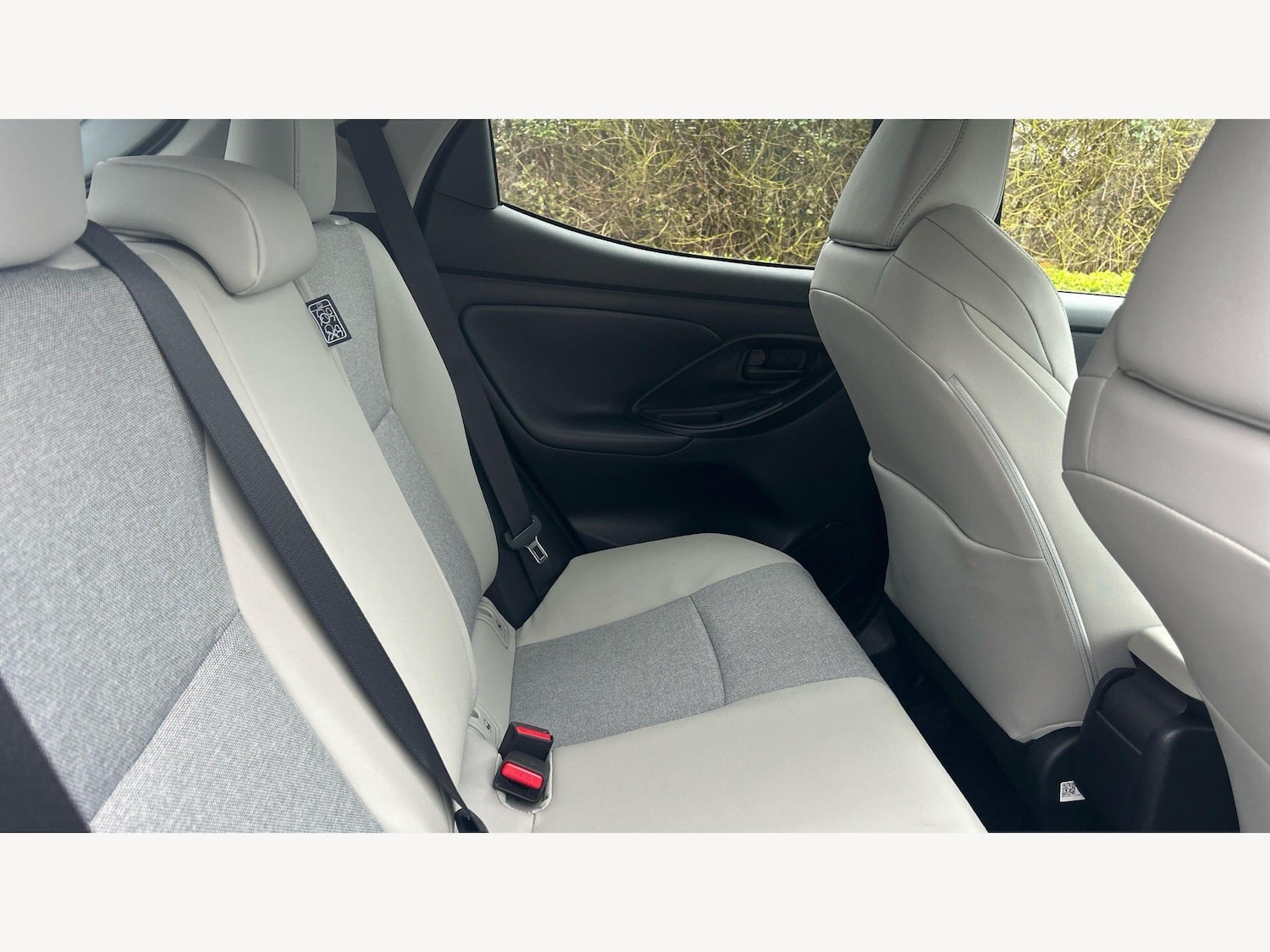 Used Toyota Yaris for sale - 78087213: Photo 14