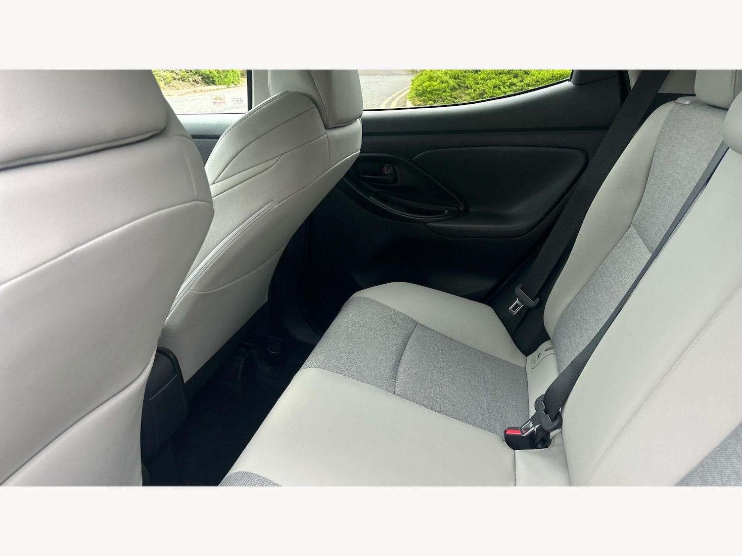 Used Toyota Yaris for sale - 78087213: Photo 15