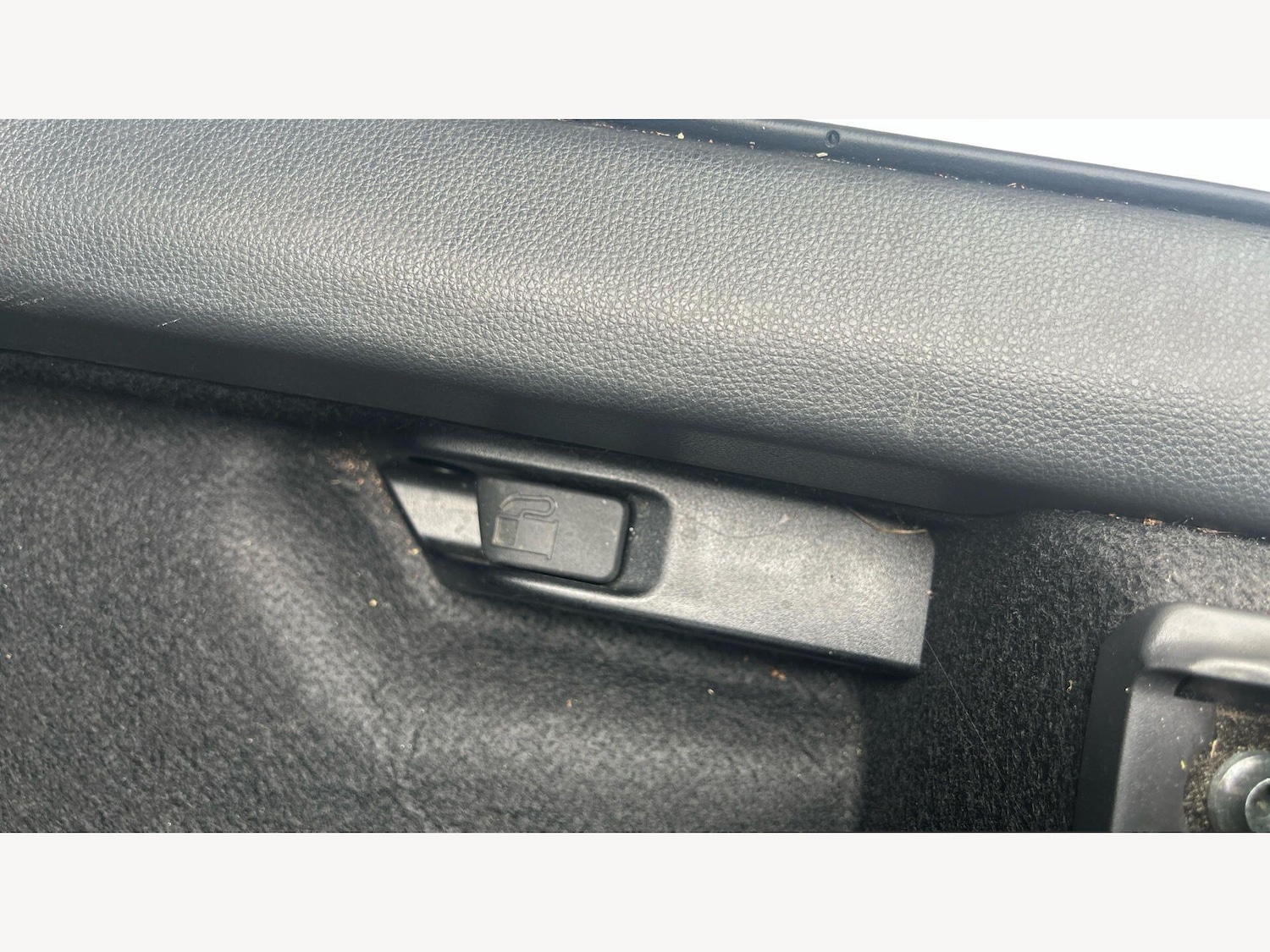 Used Toyota Yaris for sale - 78087213: Photo 32