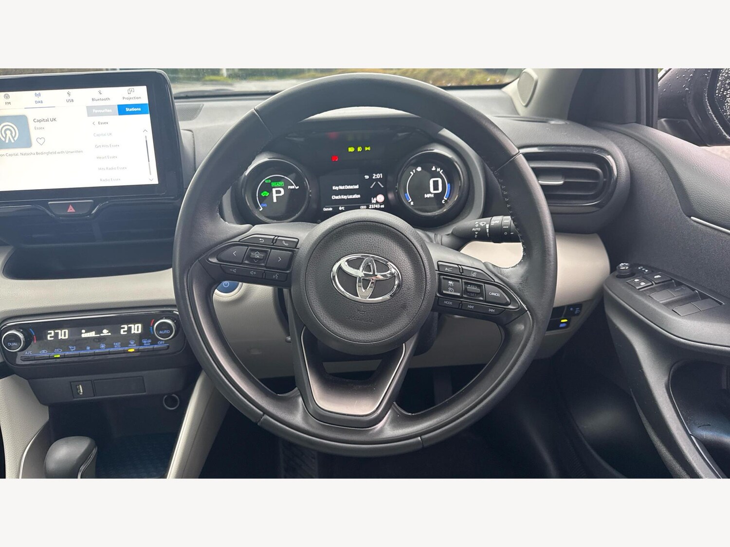 Used Toyota Yaris for sale - 77825056: Photo 8