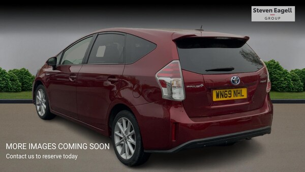 Used Toyota Prius+ 2019 for sale - 76326340: Photo 2