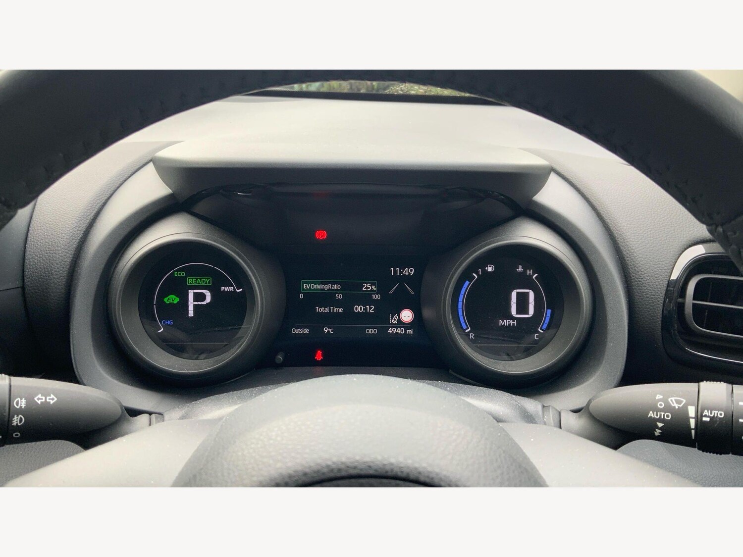 Used Toyota Yaris for sale - 77854236: Photo 11