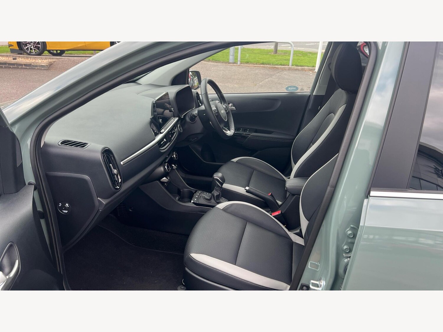 Used Kia Picanto 2024 for sale - 76072687: Photo 12