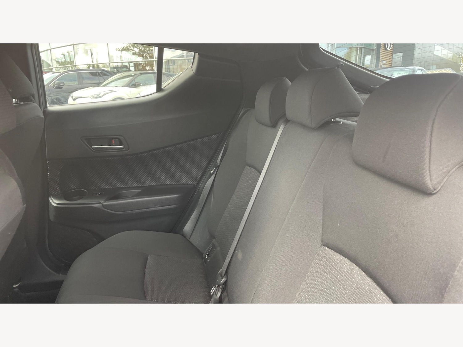 Used Toyota C-HR 2019 for sale - 76409302: Photo 15