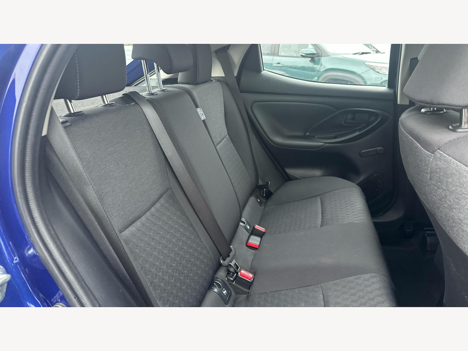 Used Toyota Yaris 2022 for sale - 77190368: Photo 14