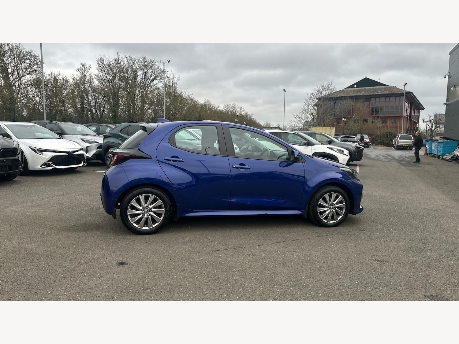 Used Toyota Yaris 2022 for sale - 77190368: Photo 18