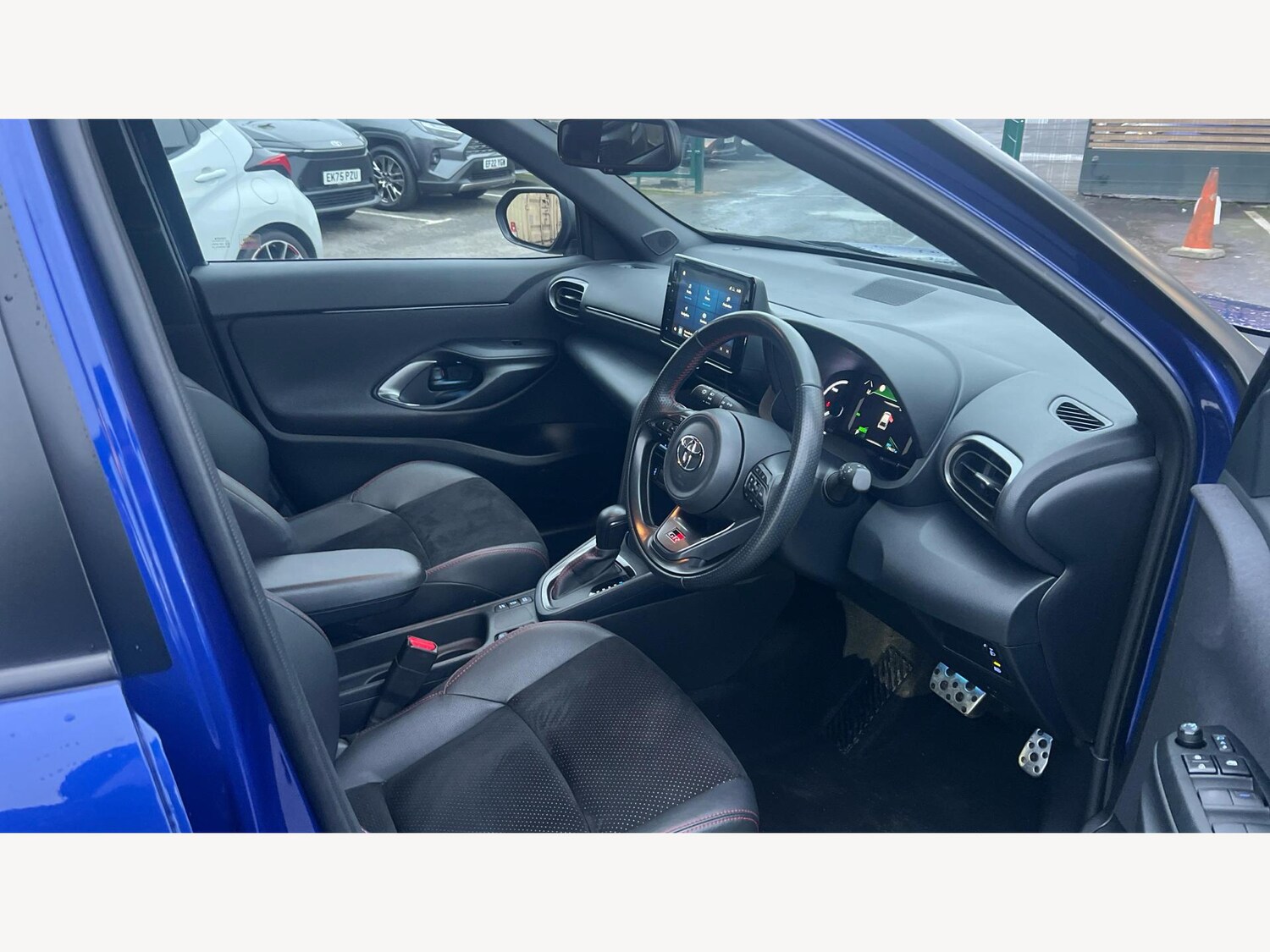 Used Toyota Yaris Cross 2023 for sale - 77330642: Photo 13