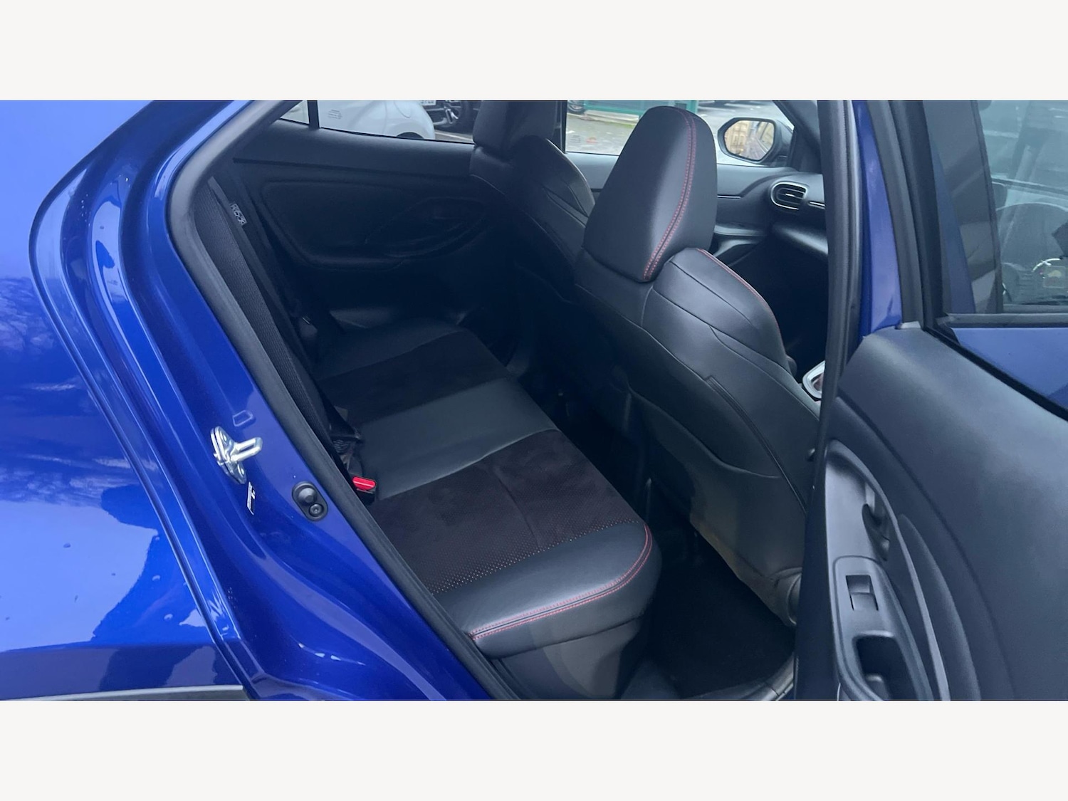 Used Toyota Yaris Cross 2023 for sale - 77330642: Photo 14