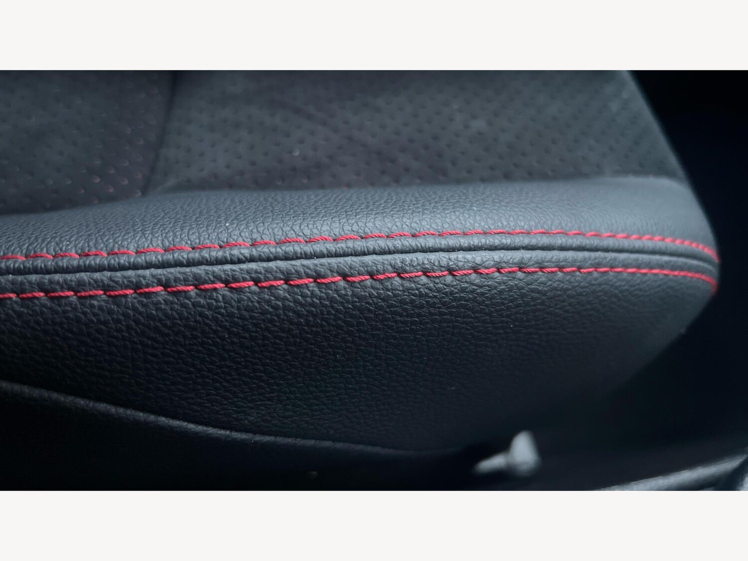 Used Toyota Yaris Cross 2023 for sale - 77330642: Photo 24