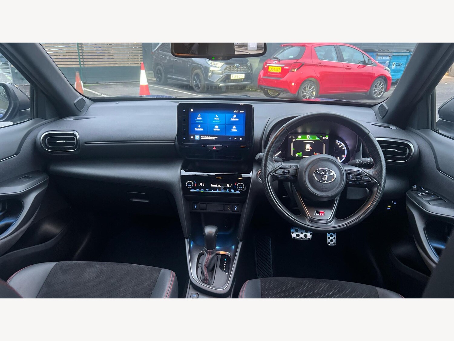 Used Toyota Yaris Cross 2023 for sale - 77330642: Photo 7