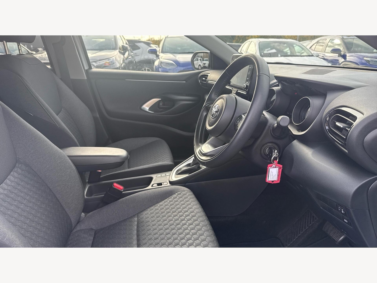 Used Toyota Yaris 2023 for sale - 77290800: Photo 13