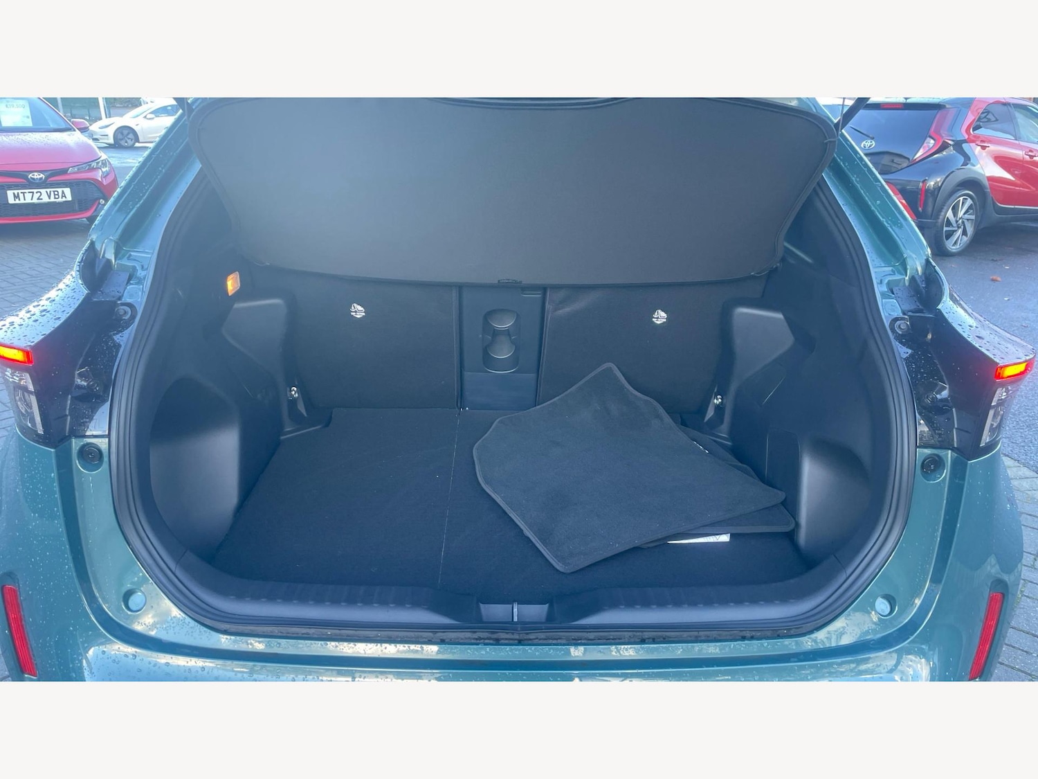 Used Toyota Yaris Cross 2025 for sale - 76735435: Photo 16