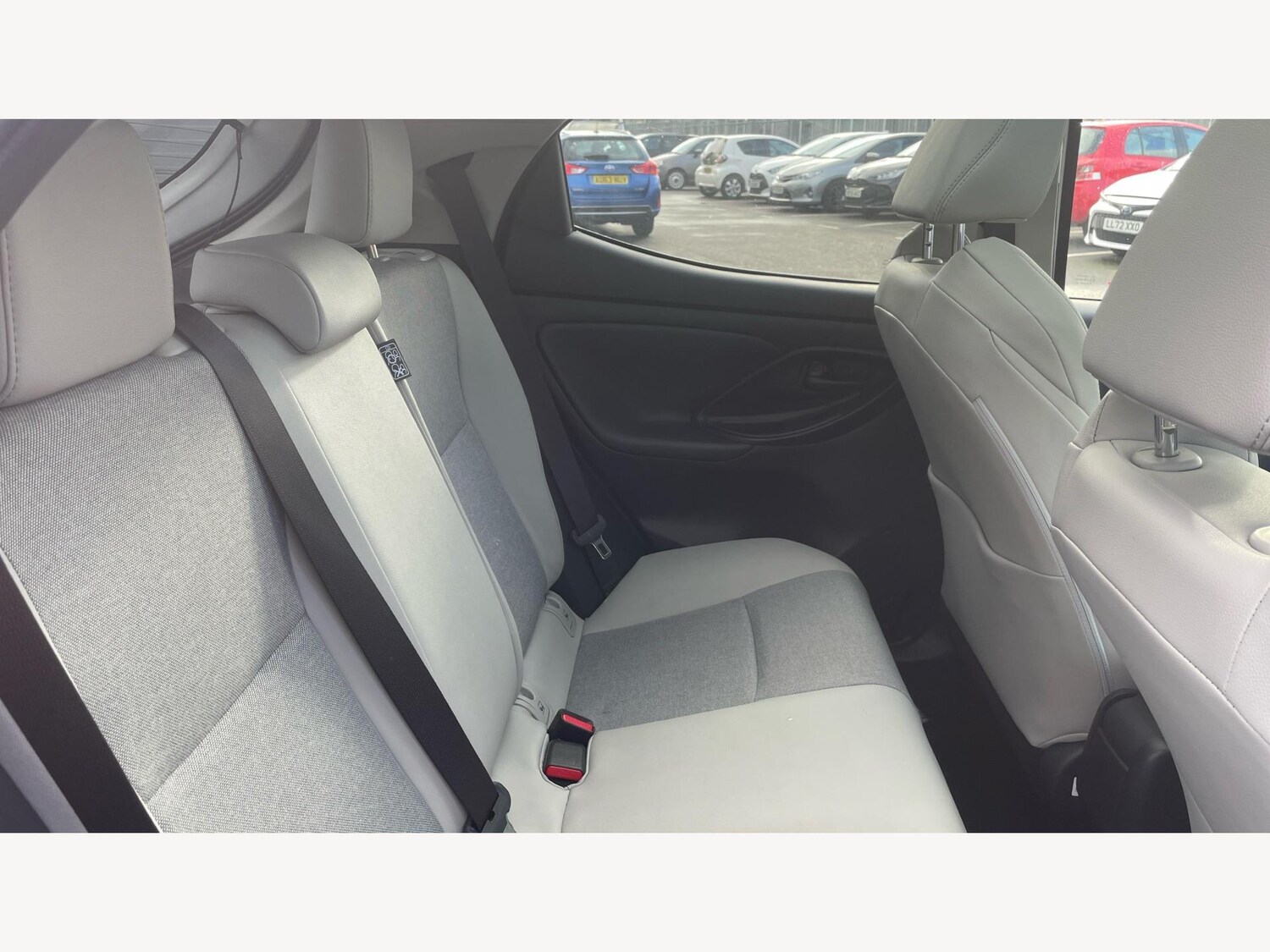 Used Toyota Yaris for sale - 77190749: Photo 14