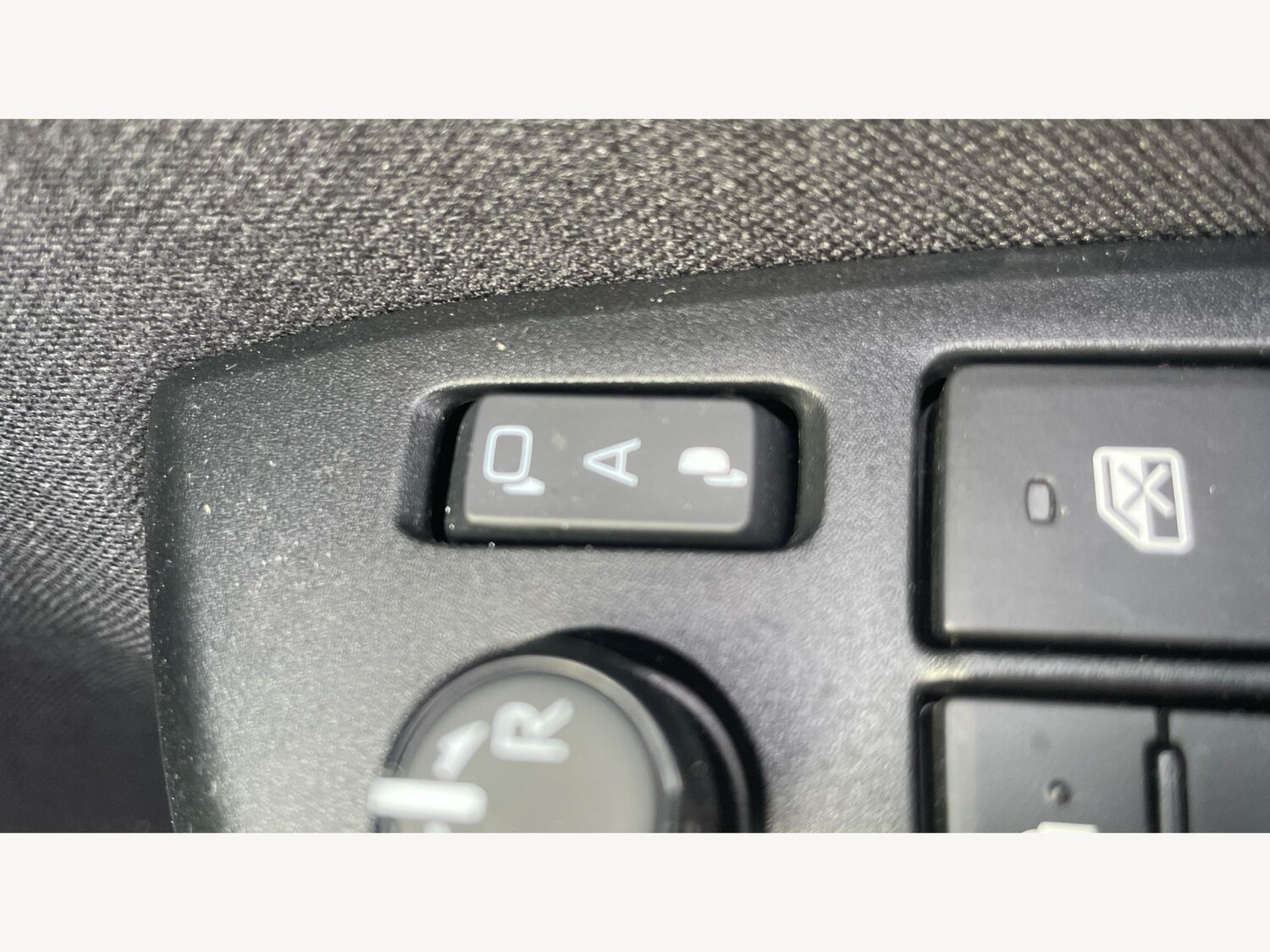 Used Toyota Yaris for sale - 77190749: Photo 31